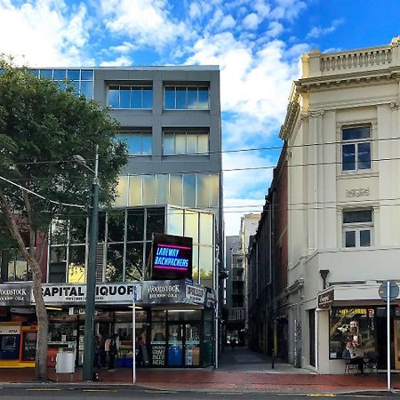 Laneway Backpackers Hostel Wellington Exterior photo