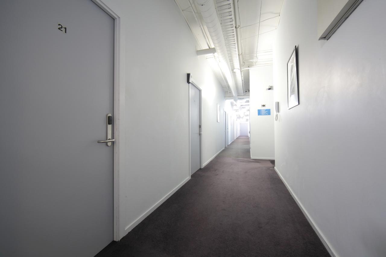 Laneway Backpackers Hostel Wellington Exterior photo